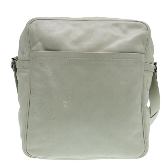 LOUIS VUITTON Monogram Difference Clarkson Bag White - Picture 2 of 15